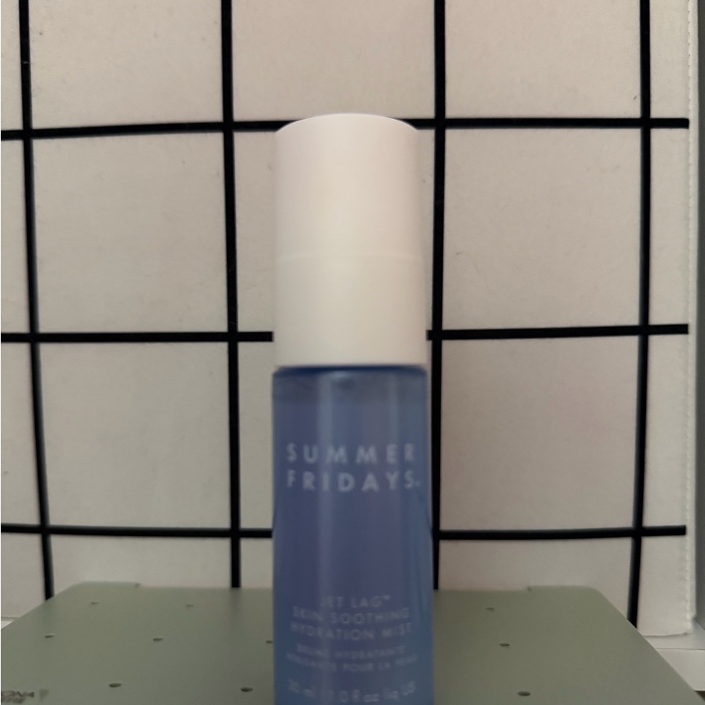 Summer Fridays Hydration Mist - Light Blue & White
